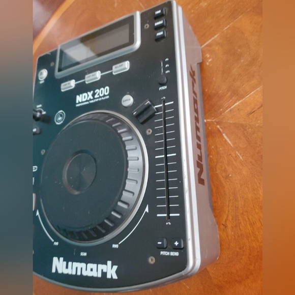 NUMARK DJ NDX200 Professional Tabletop CD PLAYER Mix LOOP Q Digital Audio READ - Picture 4 of 8